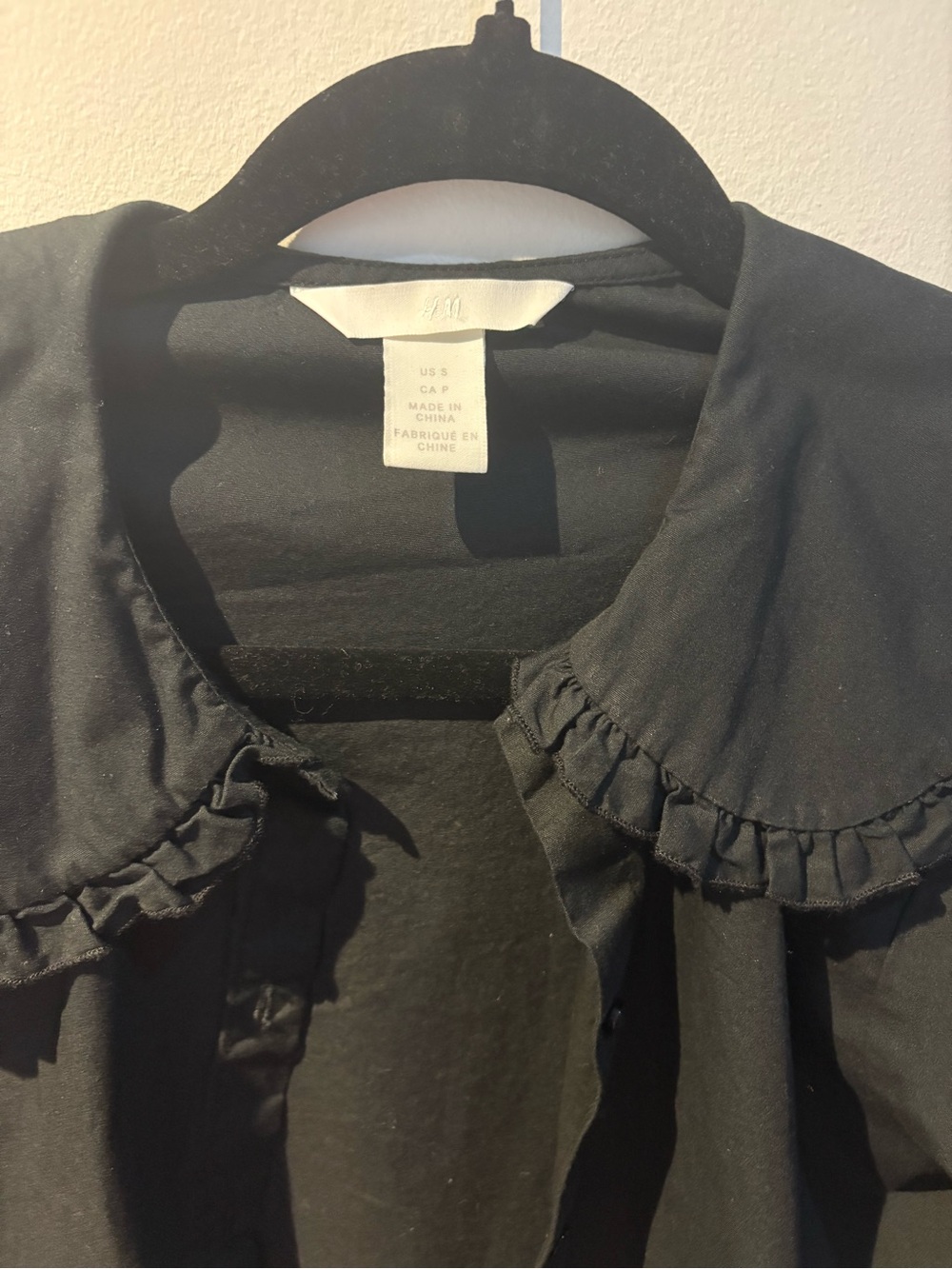 H&M Black Ruffle Collar Jacket - Picture 2 of 7